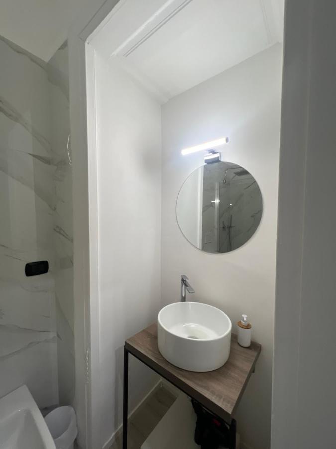 La Piazza Suite Naples Luaran gambar