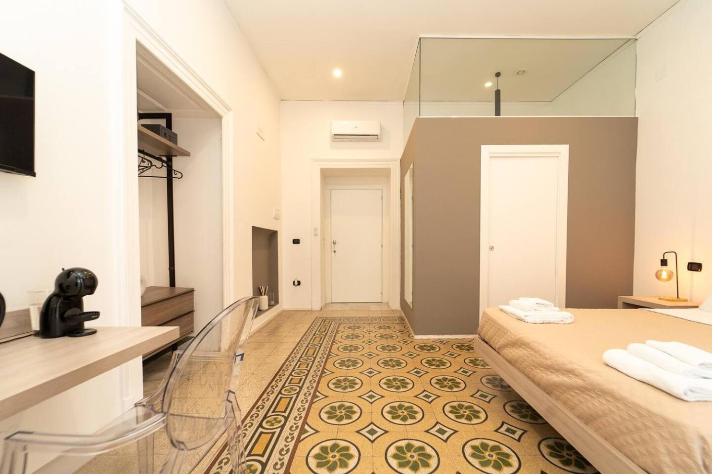 La Piazza Suite Naples Luaran gambar