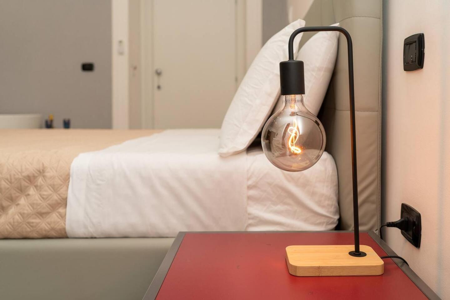 La Piazza Suite Naples Luaran gambar