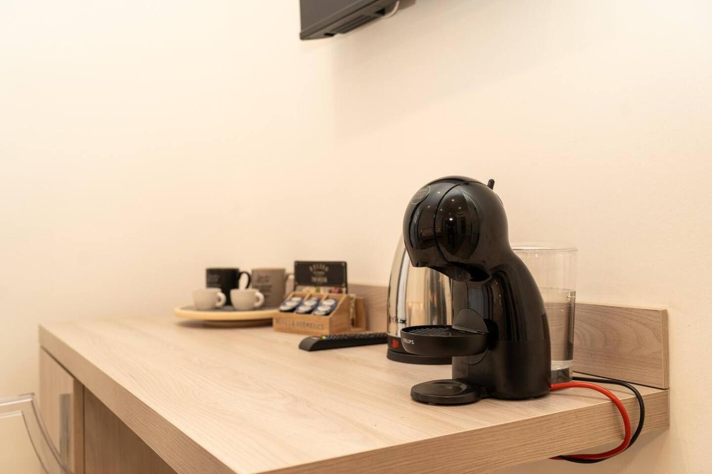La Piazza Suite Naples Luaran gambar
